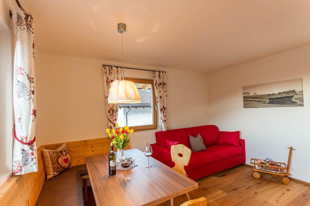 Haus Bernard Apartment Siusi Luaran gambar