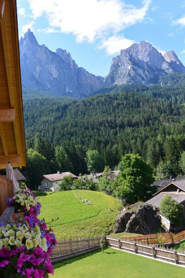 Haus Bernard Apartment Siusi Luaran gambar